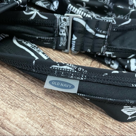 Old Navy Tie-Front Plus-Size Long-Line Halter Swim Top Scenic Size 3X - Picture 5 of 6